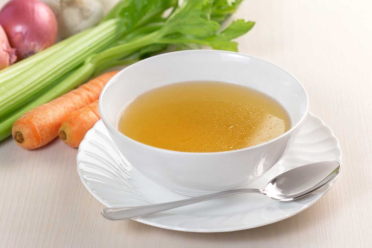 Klare Suppe als die effektivste Methode beim Heilfasten.